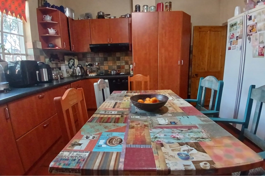 4 Bedroom Property for Sale in Herlear Northern Cape